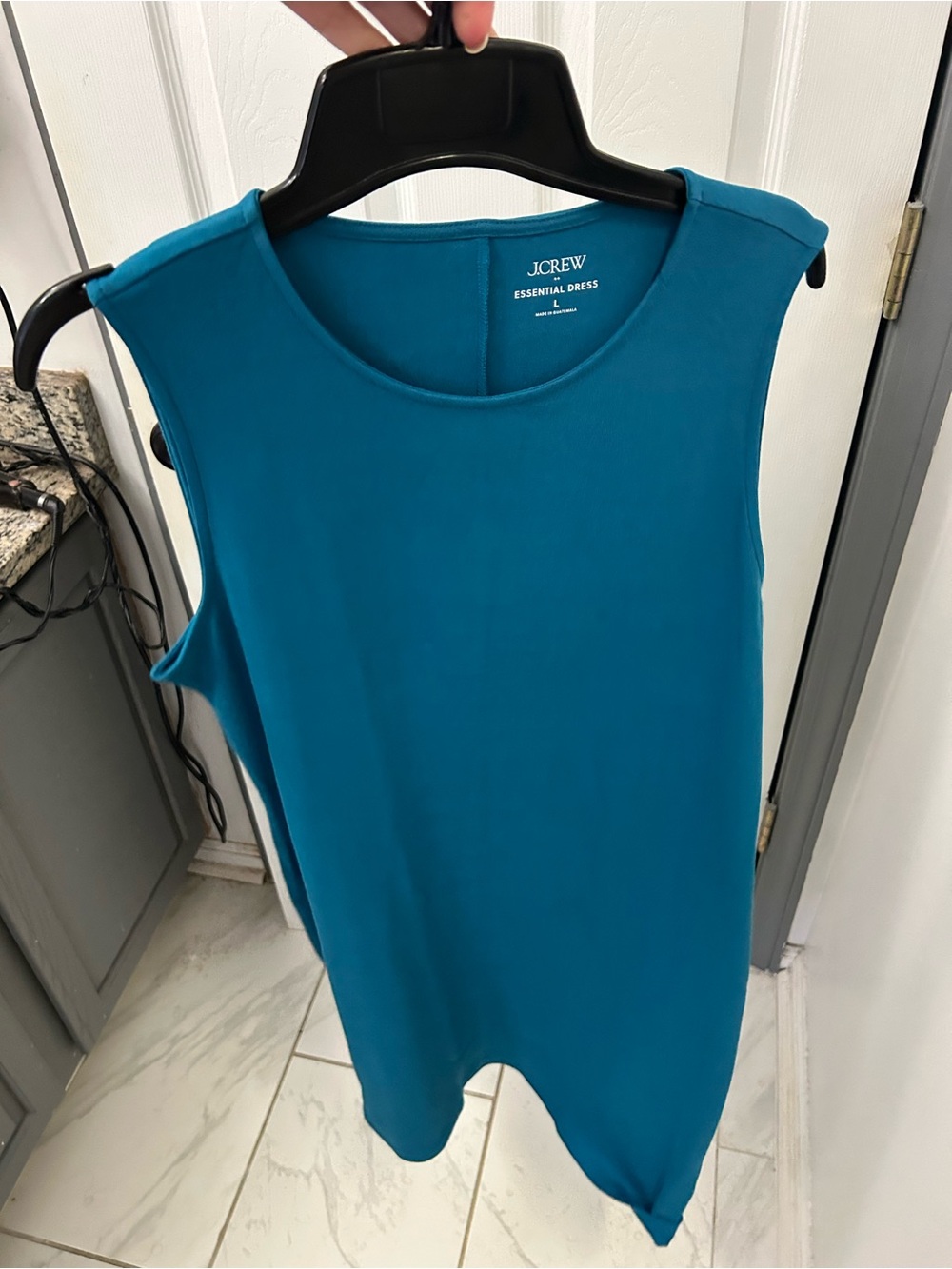 NWOT J CREW essential shift dress.